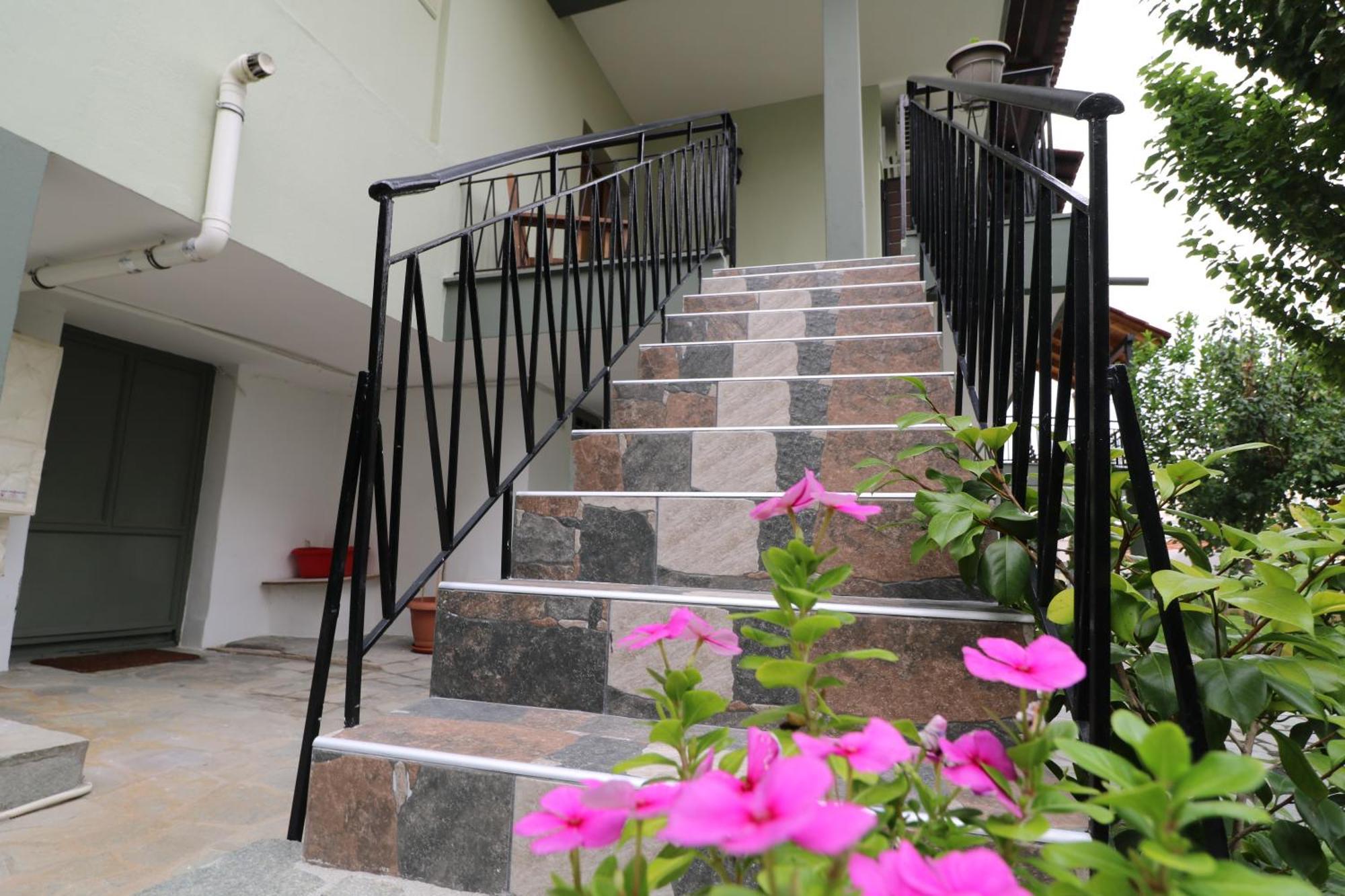 Apartamento Casa Di Famiglia Tesalónica Exterior foto