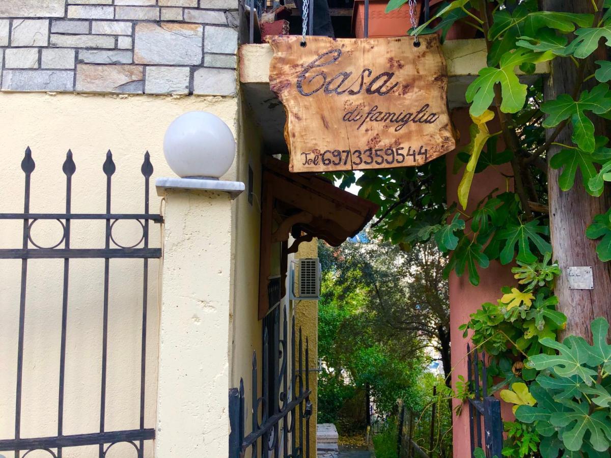 Apartamento Casa Di Famiglia Tesalónica Exterior foto